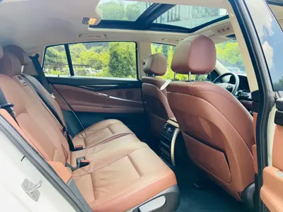 BMW 5 Series GT 2015, 80000 км, за 93800 CNY - фото 10