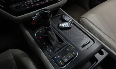 Kia Canival 2016, 126256 км, за 10800000 KRW - фото 9