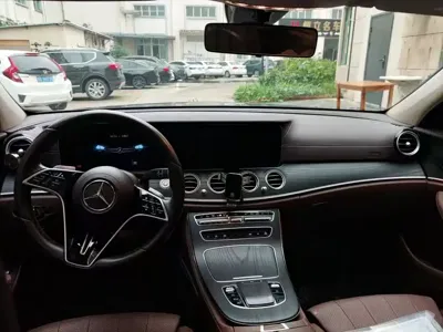 Mercedes-Benz E-Class 2022, 37000 км, за 227000 CNY