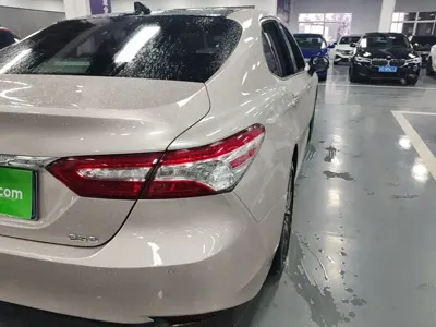 Toyota Camry 2022, 87300 км, за 100100 CNY - фото 8