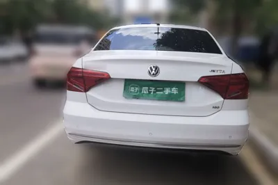 Volkswagen Jetta 2017, 58200 км, за 42453.32 CNY - фото 5