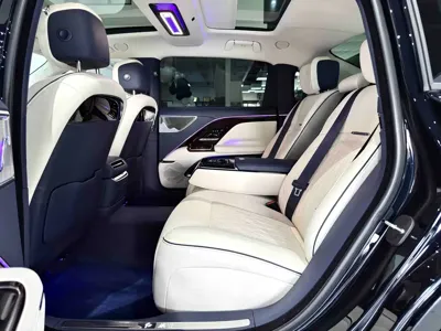 Hongqi 红旗金葵花国雅 2024, 41000 км, за 1038000 CNY - фото 12