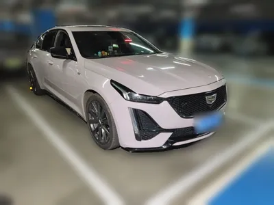 Cadillac CT5 2020, 108600 км, за 138766.95 CNY