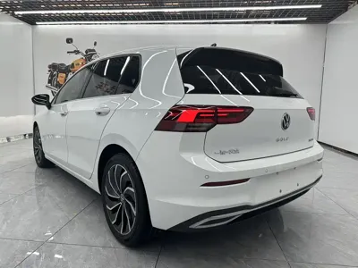Volkswagen Golf 2022, 37000 км, за 98800 CNY - фото 4