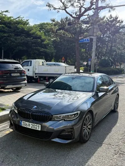 BMW 3-Series · 2021 год