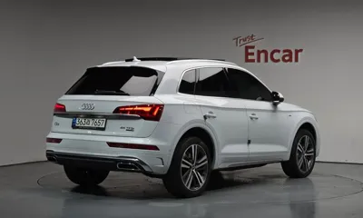 Audi Q5 2021, 130006 км, за 32770000 KRW