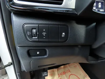 Kia Niro 2017, 108374 км, за 12500000 KRW - фото 15
