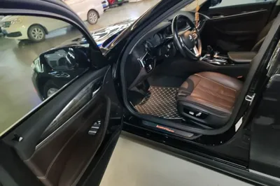 BMW 5 Series 2018, 110500 км, за 147540.36 CNY - фото 19