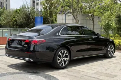 Mercedes-Benz E-Class 2024, 30700 км, за 366199.81 CNY - фото 6