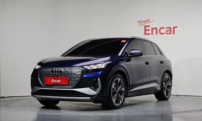 Audi Q4 e-tron · 2023 год