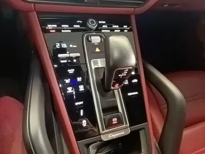 Porsche Cayenne 2022, 60900 км, за 530300 CNY - фото 21