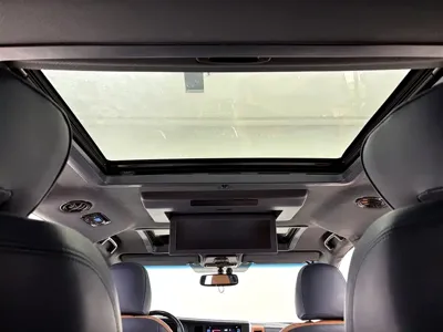 Toyota Sienna 2018, 101000 км, за 175000 CNY - фото 26