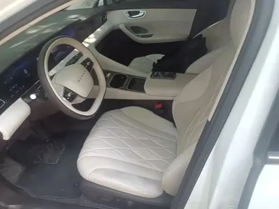 Roewe D7 2025, 7000 км, за 71200 CNY - фото 15