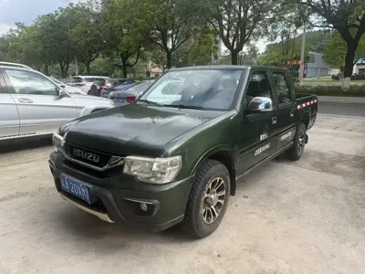 Isuzu Pickup · 2016 год