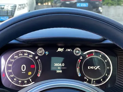 Aston Martin DBX 2024, 3000 км, за 1478000 CNY - фото 19
