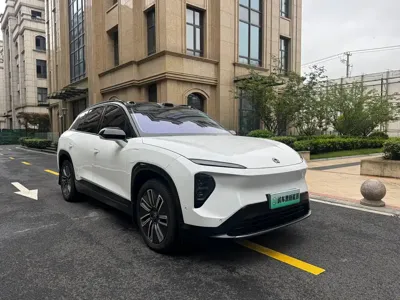 Nio ES7 2022, 60000 км, за 182800 CNY