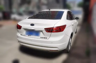 Ford Escort 2017, 21400 км, за 45387.65 CNY - фото 6