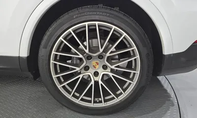 Porsche Cayenne 2023, 30761 км, за 101990000 KRW - фото 21