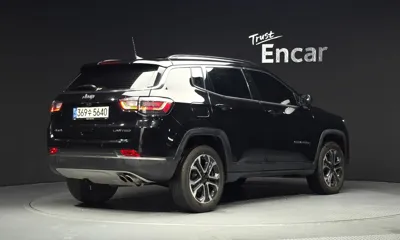 Jeep Compass 2022, 29470 км, за 21700000 KRW