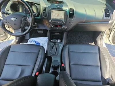 Kia K3 2015, 130867 км, за 3100000 KRW - фото 10