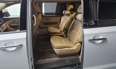 Kia Canival 2016, 200688 км, за 11500000 KRW - фото 11