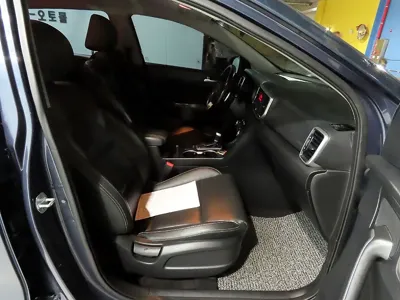 Kia Sportage 2019, 82383 км, за 13800000 KRW - фото 10