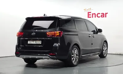 Kia Canival 2020, 170150 км, за 14500000 KRW