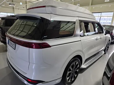 Kia Canival 2023, 15000 км, за 44400000 KRW