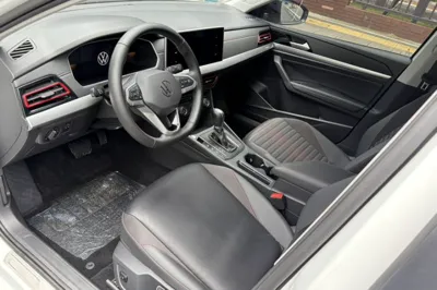 Volkswagen Lavida 2023, 84300 км, за 81963.12 CNY - фото 35