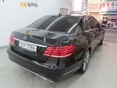 Mercedes-Benz E-Class 2015, 85425 км, за 11100000 KRW