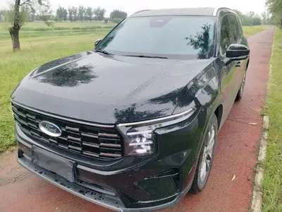 Ford Edge · 2025 год