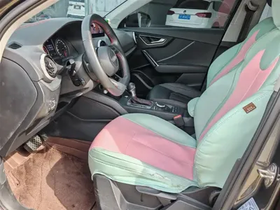 Audi Q2L 2022, 27000 км, за 132000 CNY