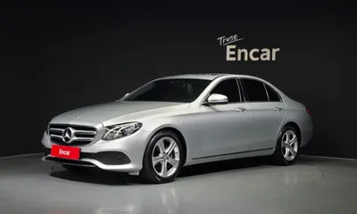 Mercedes-Benz E-Class · 2017 год