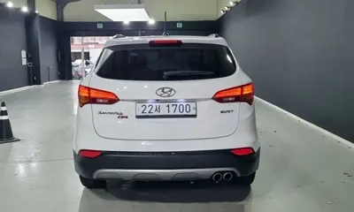 Hyundai Santafe 2013, 129179 км, за 9800000 KRW