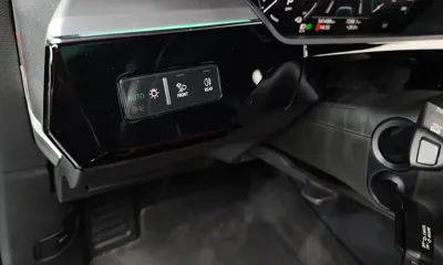 Audi e-tron 2021, 141496 км, за 38790000 KRW - фото 20