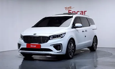 Kia Canival · 2019 год
