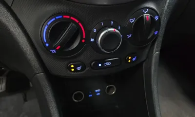 Hyundai Accent 2016, 78161 км, за 5700000 KRW - фото 14