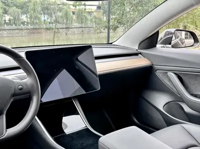 Tesla Model 3 2020, 83000 км, за 99000 CNY - фото 17
