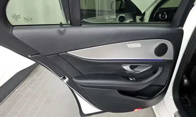Mercedes-Benz E-Class 2017, 92091 км, за 23900000 KRW - фото 25