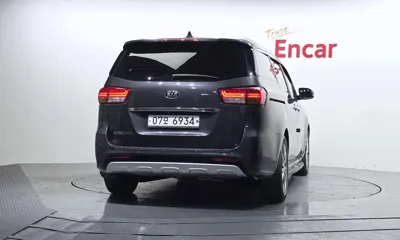 Kia Canival 2016, 228264 км, за 6000000 KRW - фото 4