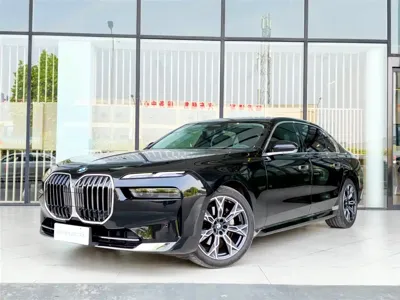BMW 7 Series · 2024 год