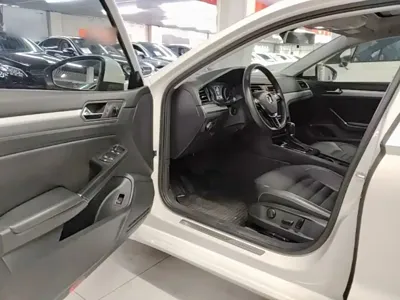 Volkswagen Lamando 2019, 85900 км, за 58700 CNY - фото 16