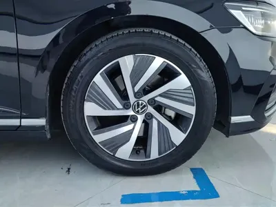 Volkswagen 迈腾 PHEV 2021, 53200 км, за 79800 CNY - фото 6