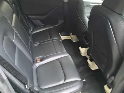 Tesla Model Y 2022, 78000 км, за 149800 CNY - фото 13