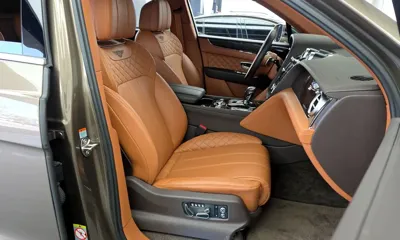 Bentley Bentayga 2017, 18966 км, за 128000000 KRW - фото 11
