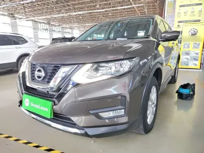 Nissan X-Trail 2018, 49300 км, за 62200 CNY