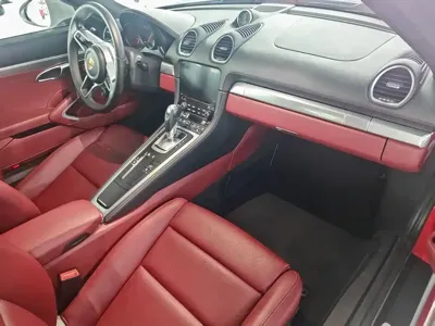 Porsche 718 2018, 79000 км, за 202399 CNY - фото 6