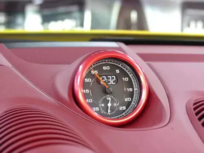 Porsche 718 2024, 11000 км, за 113800000 KRW - фото 13