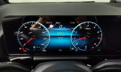 Mercedes-Benz GLA-Class 2022, 70775 км, за 31900000 KRW - фото 8