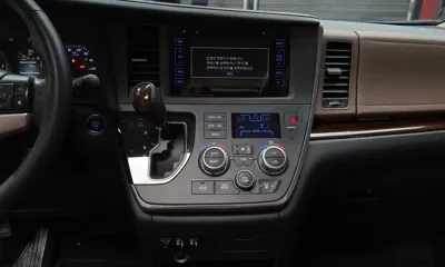 Toyota Sienna 2015, 286386 км, за 11300000 KRW - фото 13